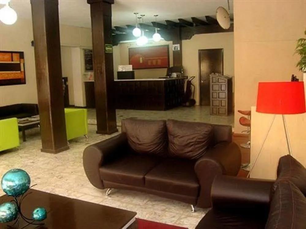 ***  Hotel Colon Express 과달라하라 멕시코